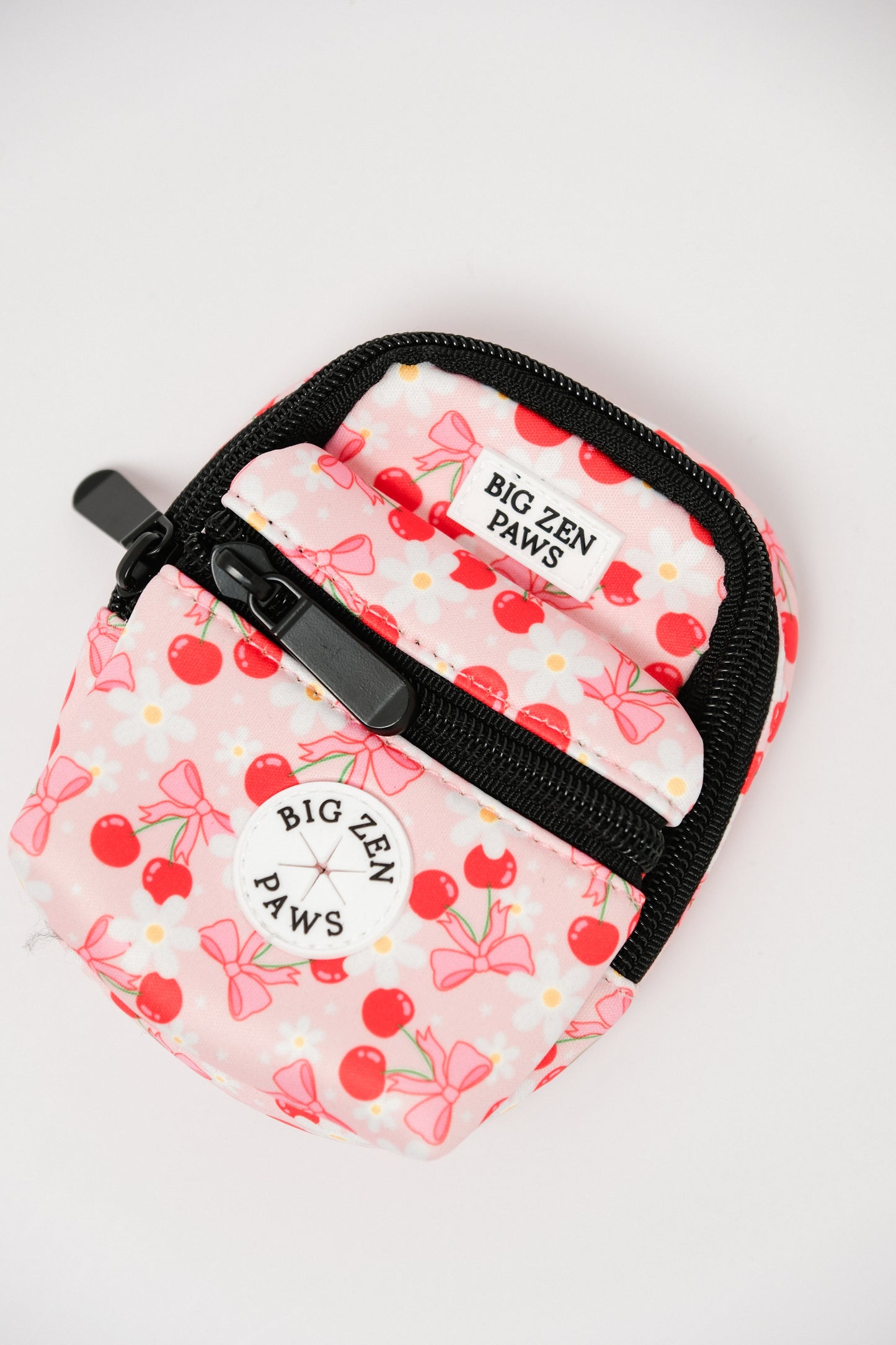 Sakura Treat and Poop bag
