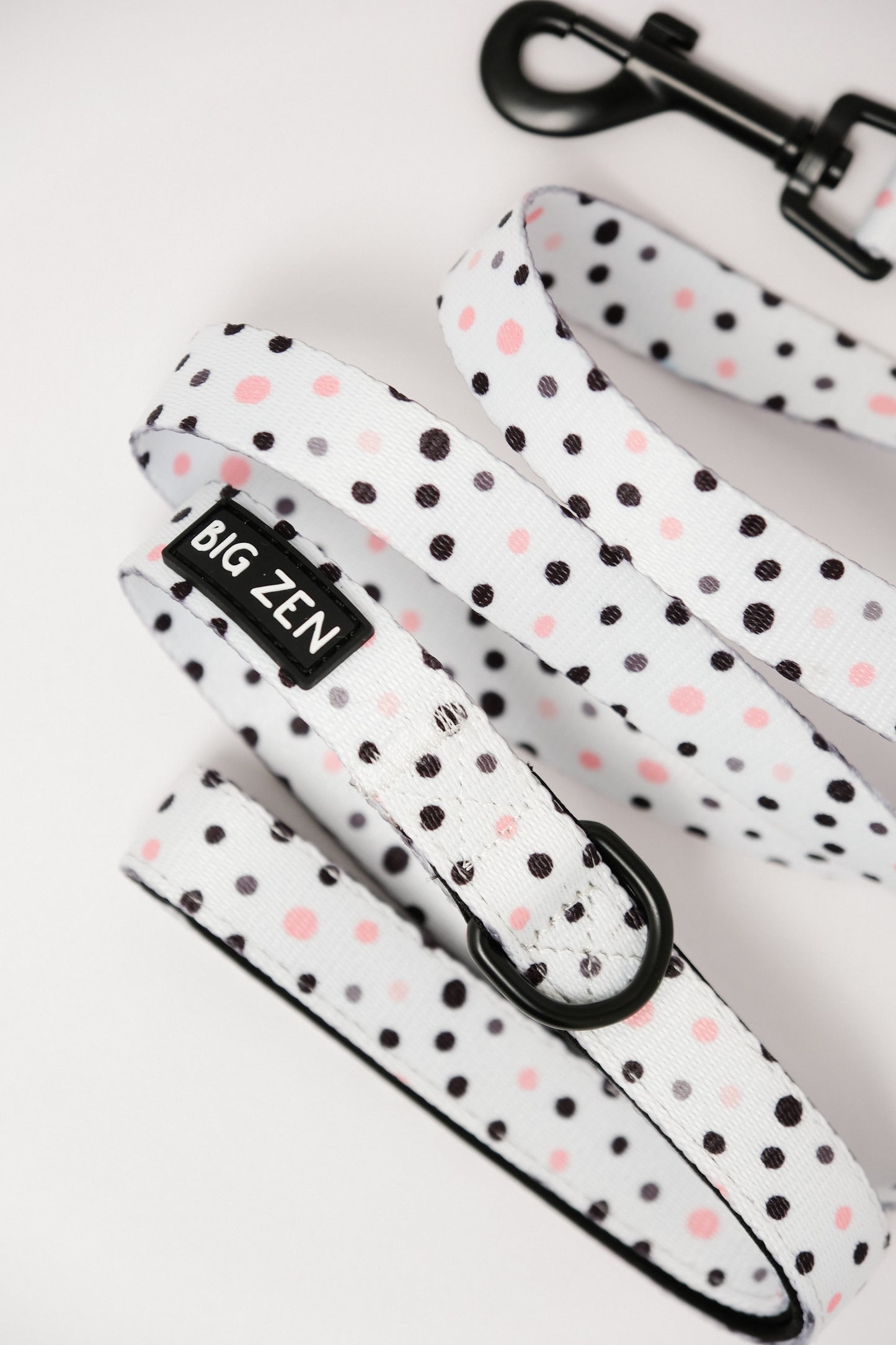 Little Dots Leash