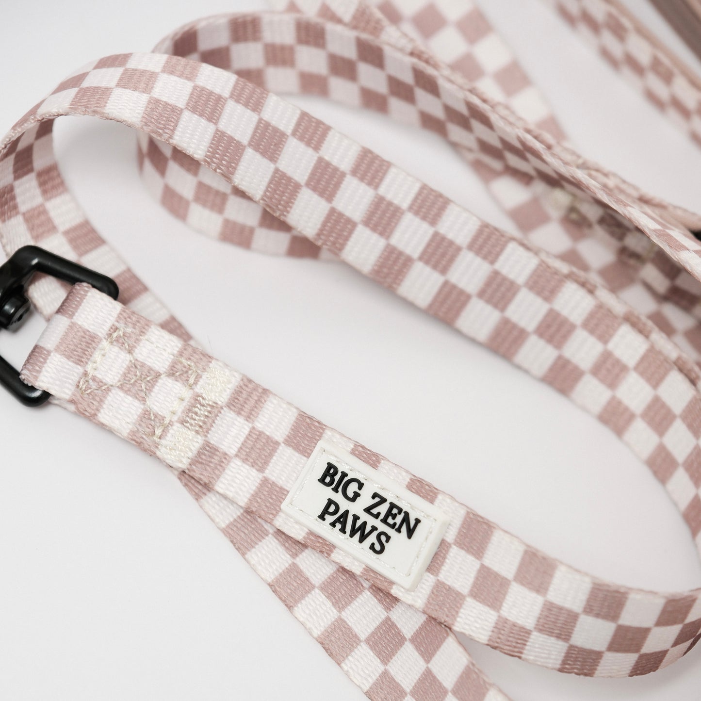 Checkerboard charm leash