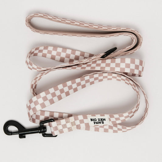 Checkerboard charm leash